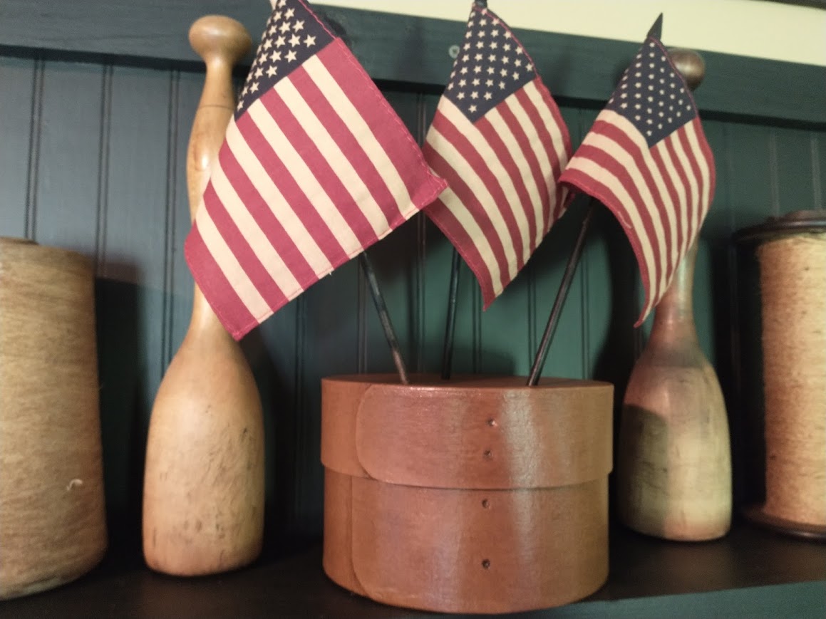 Primitive Shaker Style Pantry Box with 3 Flags