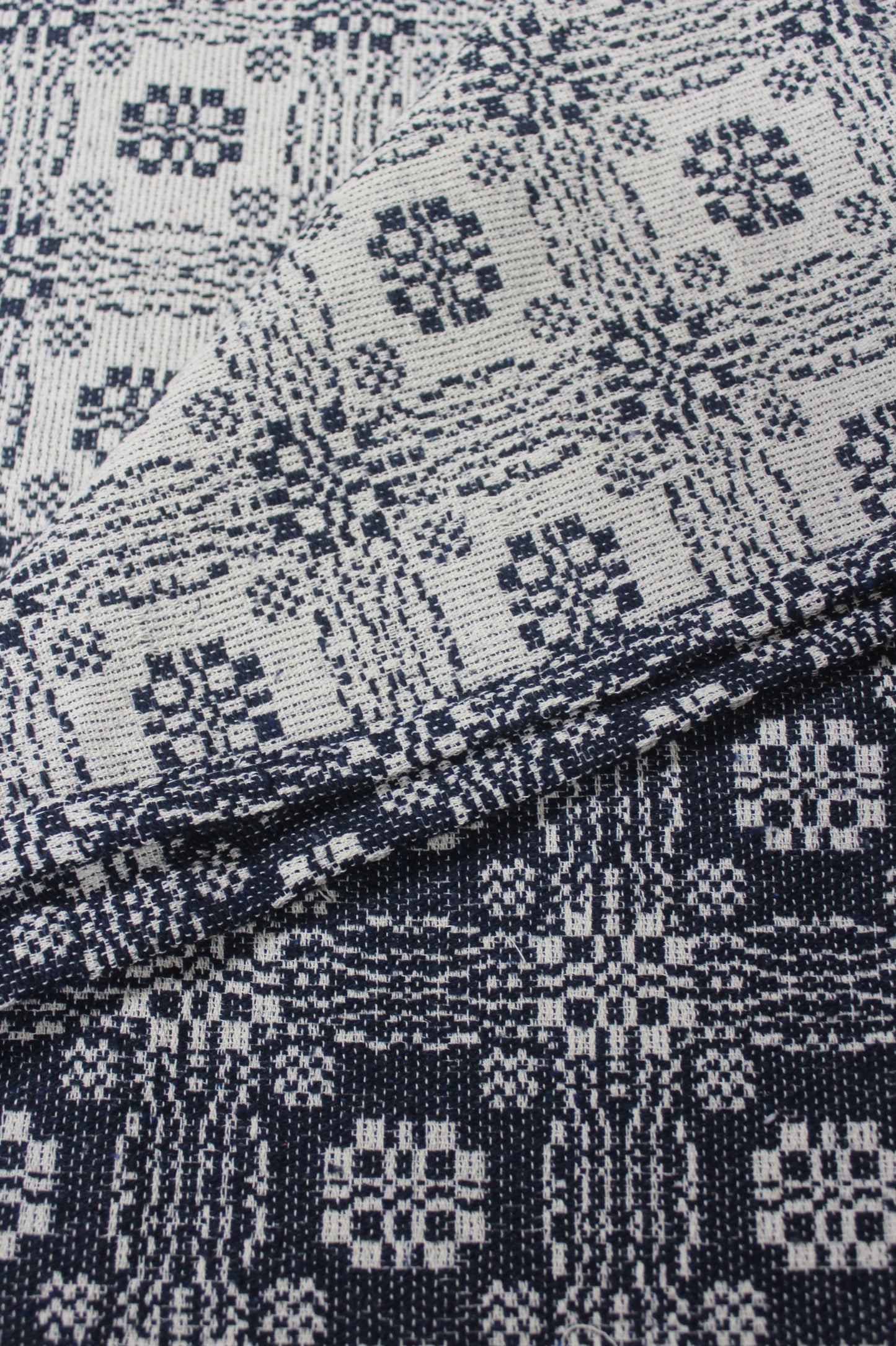 Primitive Colonial Gettysburg Coverlet Shower Curtain Navy Blue/Cream