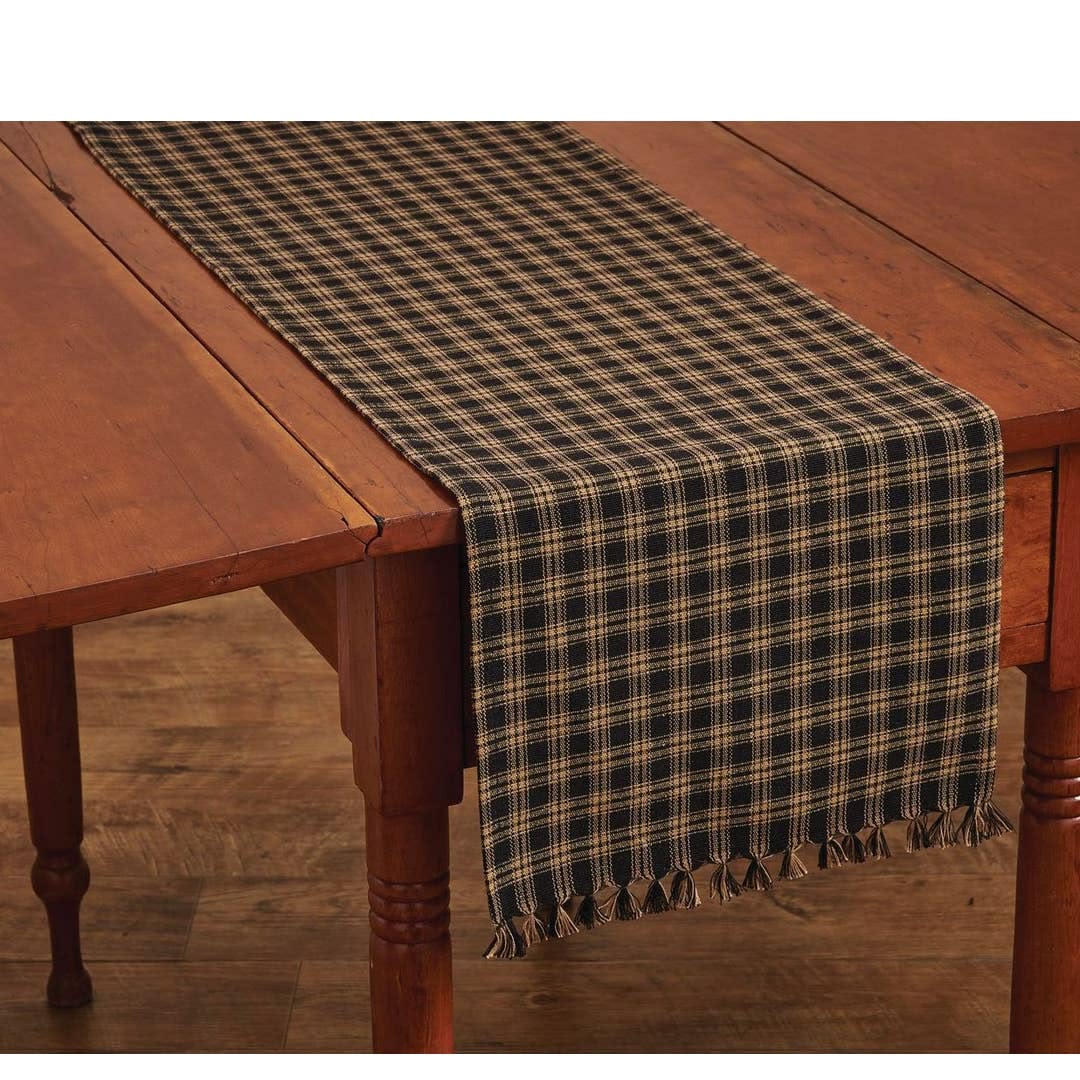 Primitive Sturbridge Short Table Runner Black/Tan 13"x36"