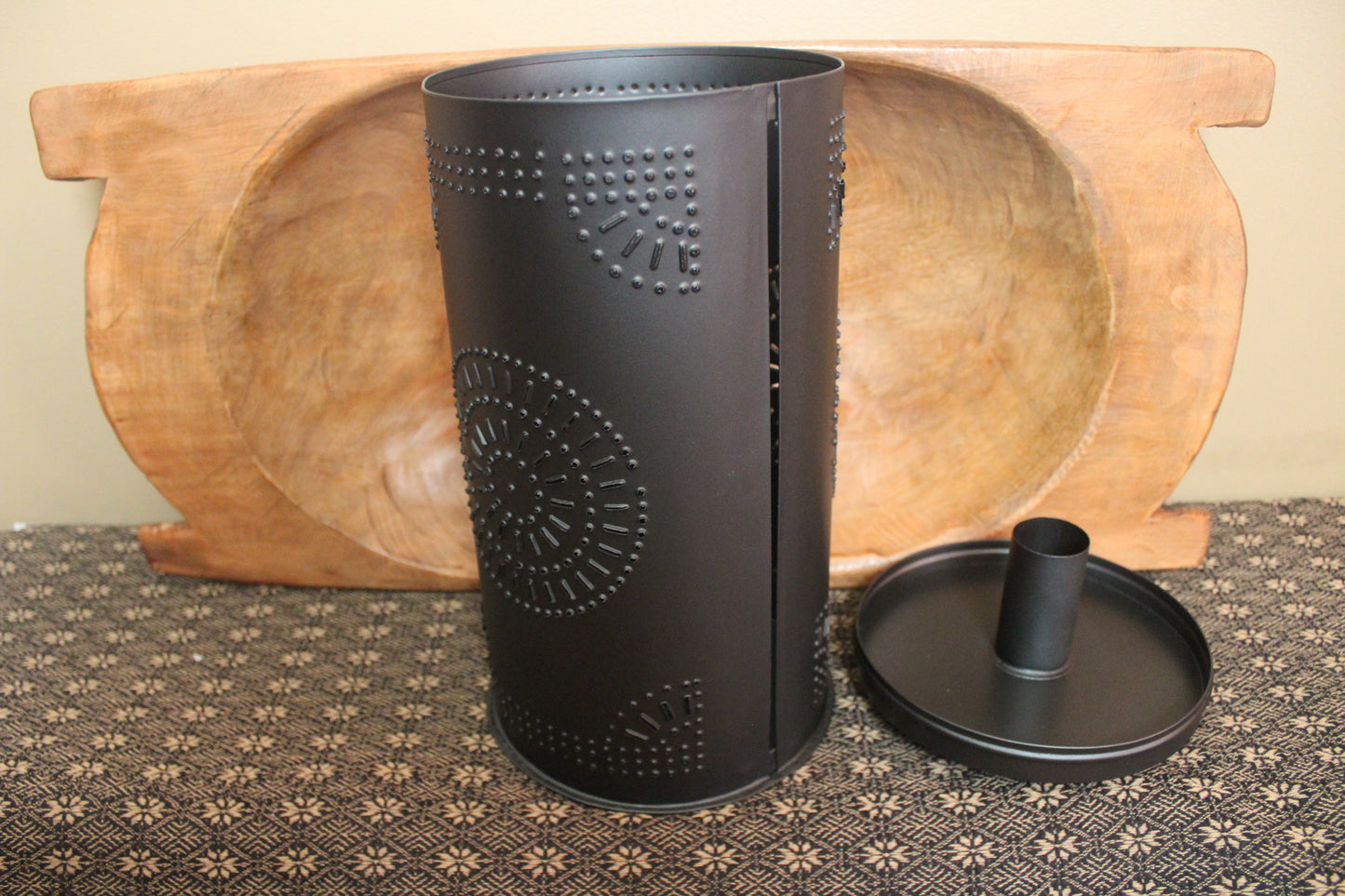Primitive Punched Tin Paper Towel Holder, Black
