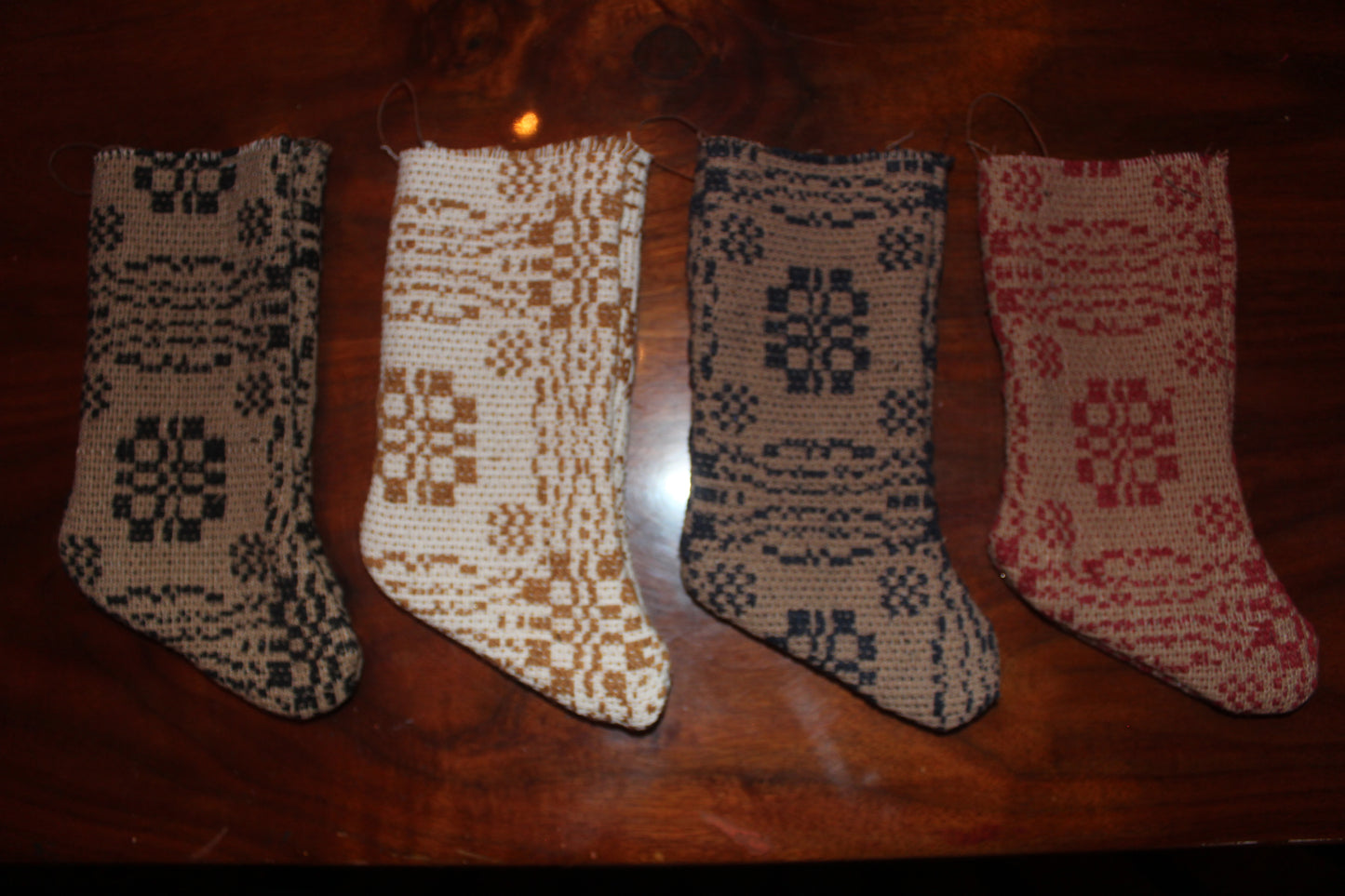 Primitive Coverlet Christmas Stocking Ornaments Set of 4 Tan Gettysburg