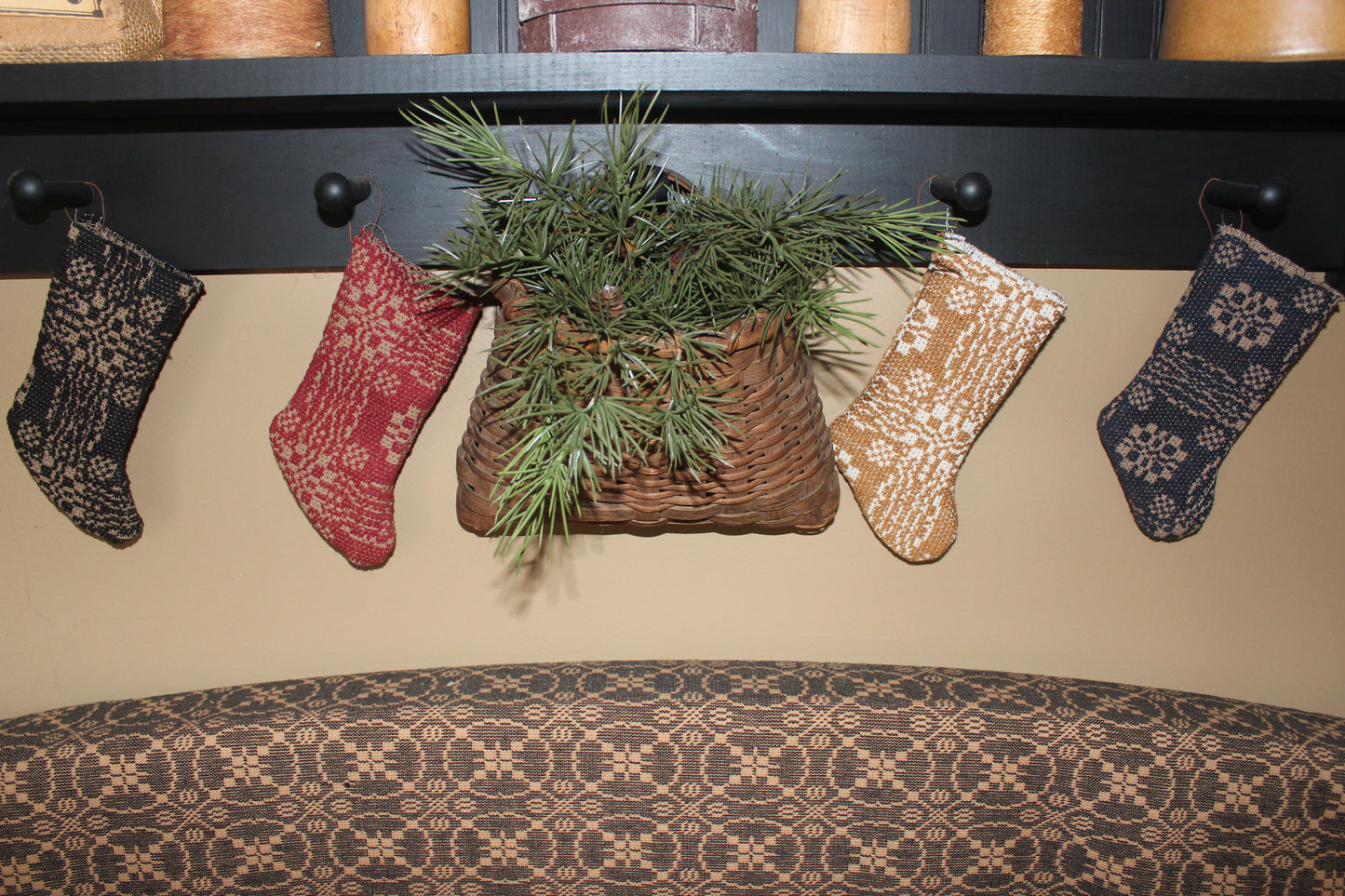 Primitive Coverlet Christmas Stocking Ornaments Set of 4 Gettysburg