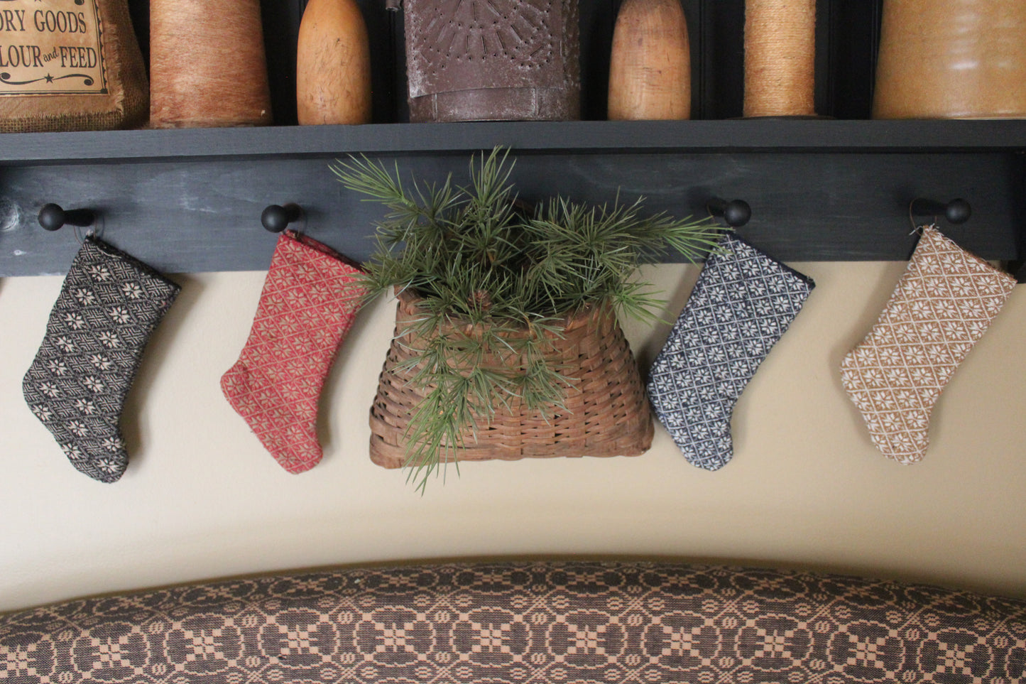 Primitive Coverlet Christmas Stocking Ornaments Set of 4 Packsville Rose