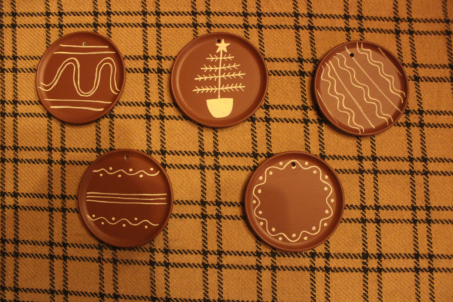 Primitive Faux Redware Plate Ornaments 3 1/4" Set of 5 (Group # 1)