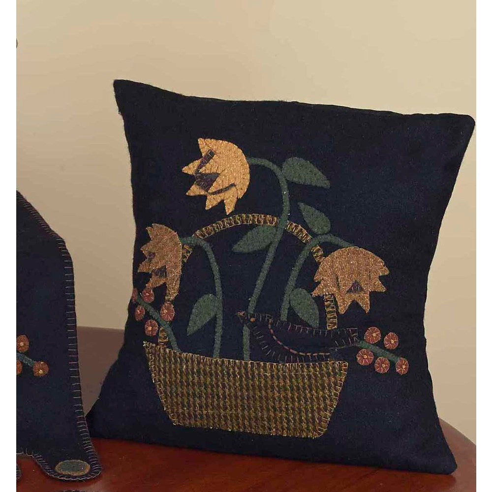 Crow in a Basket Applique Pillow 14"x14"